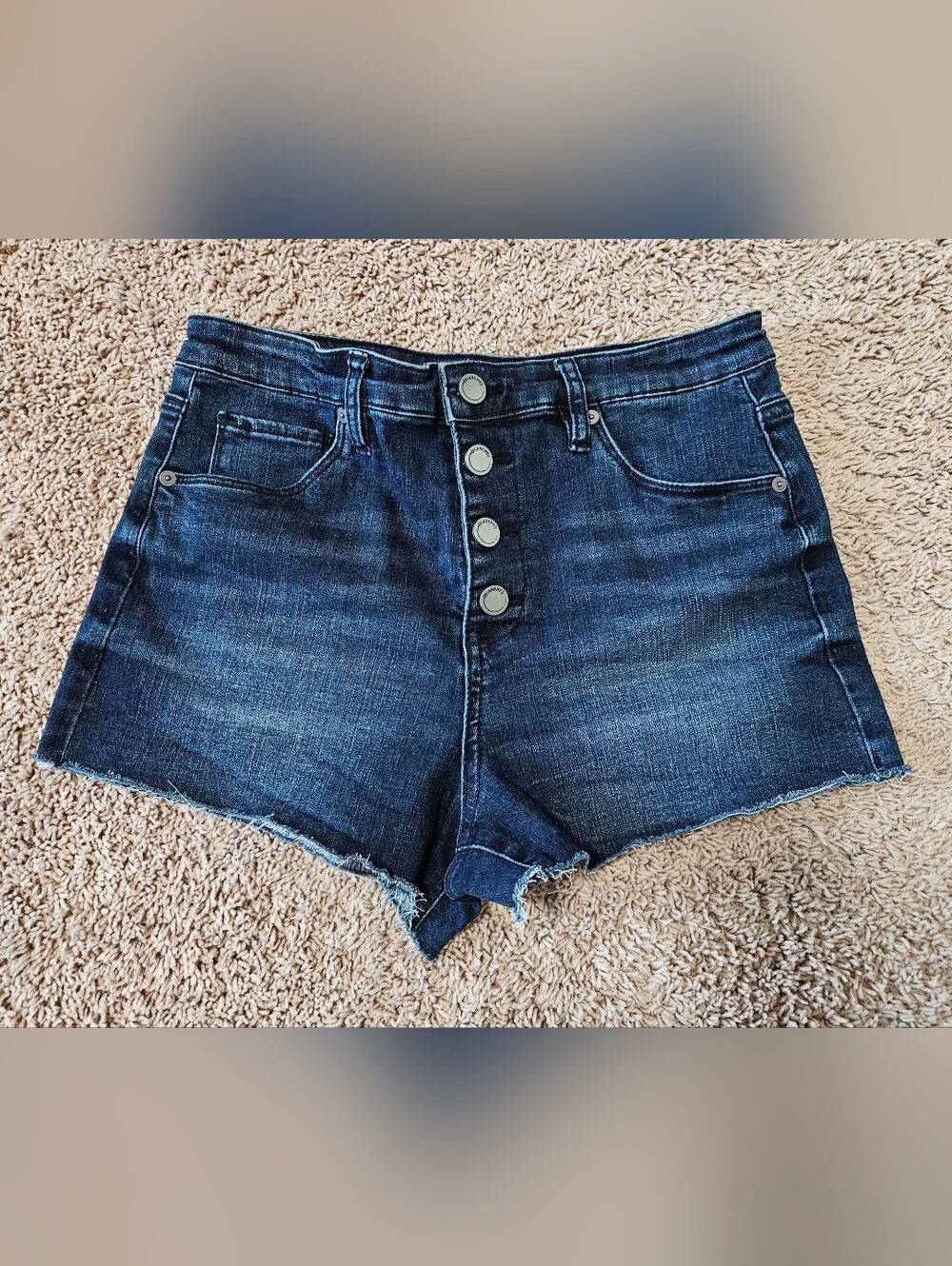 BLANK NYC High-Rise Dark Blue Denim Women’s Shorts with Button Front Size 28